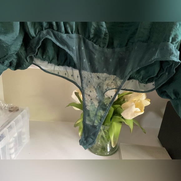 Wishlist Apparel Emerald Bodysuit Sz L - Picture 5 of 13